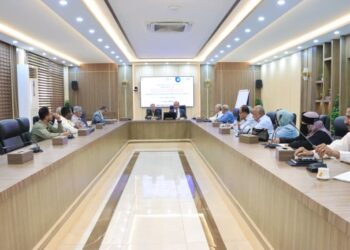 لقاءً تشاورياً لإعداد ورقة سياسات وخطة استراتيجية لمحصولي البن والفاكهة