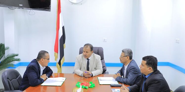 توقيع اتفاقيتي شراكة لتعزيز حماية البيئة والتوعية المجتمعية بوادي حضرموت