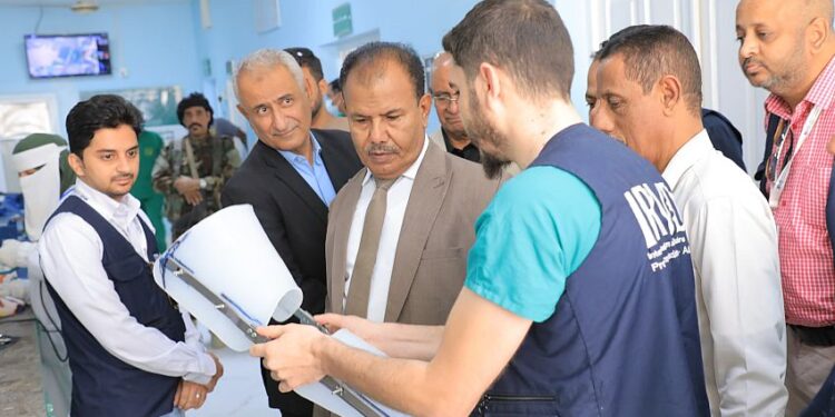 العامري يطلع على مستوى الخدمات بمركز الأطراف الصناعية   بسيئون