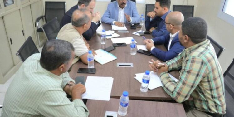 العقربي يبحث مع الـ (UNOPS) تعزيز التعاون المشترك في مشاريع البنية التحتية