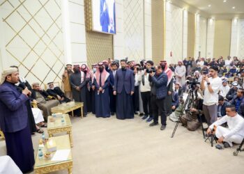 الدكتور العليمي يؤكد دعم مجلس القيادة الرئاسي لشبوة