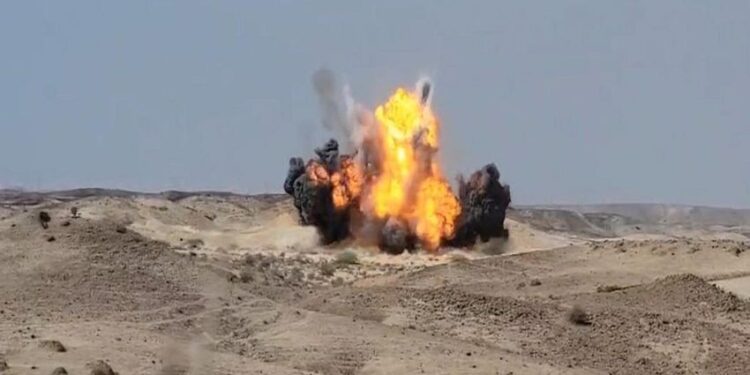 اتلاف636 لغماً وذخيرة غير منفجرة في المكلا