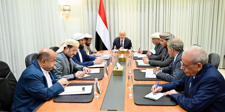 مجلس القياده : استهدفت موكب العميد حمدي شكري محاولة بائسة لإرباك المشهد الأمني