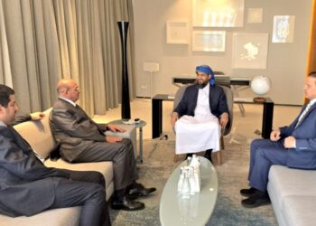 المحرّمي يناقش مع محافظ البنك المركزي مستجدات الأوضاع الاقتصادية واستقرار العملة