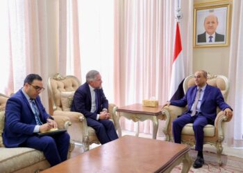 بن بريك للسفير الاوروبي :الحكومه لن تسمح باعادة انتاج الفوضي