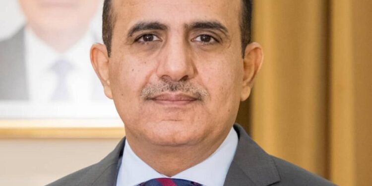 وزير الصحة يوجه برفع جاهزية القطاع الصحي في حضرموت