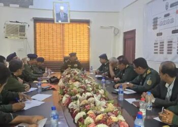 وكيل وزارة الداخلية يناقش  تنظيم العمل المالي والإداري