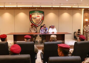 اجتماع مشترك يناقش تنسيق الجهود لاستكمال إخراج المعسكرات من عدن