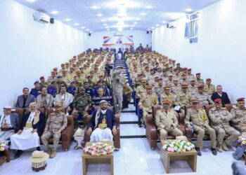 العرادة يشهد حفل تخرج دفعتين من كليتي الدفاع الوطني والقيادة والأركان