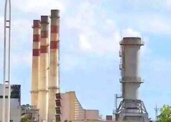 كهرباء عدن تعيد تشغيل عدد من محطات التوليد بعد توفير دفعة وقود إسعافية