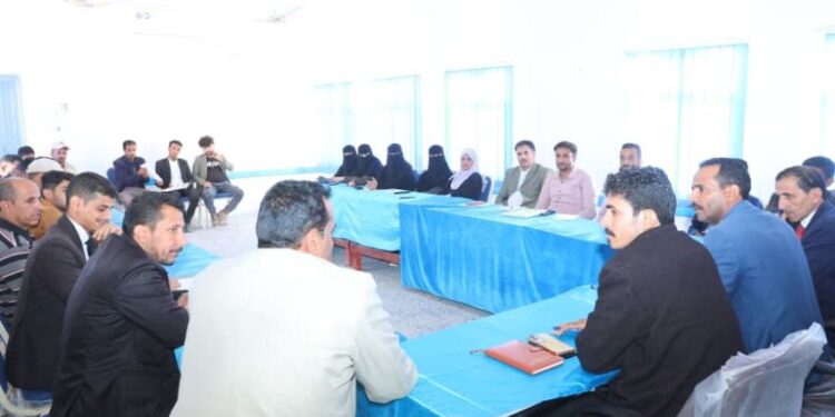مناقشة الاستعدادات لإجراء الاختبارات الفصلية لطلاب المعهد التقني والصناعي بمأرب