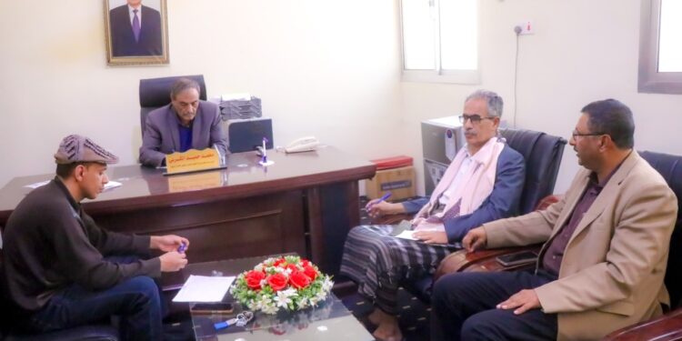 هشلة يناقش استقرار التموين بالغاز المنزلي في شبوة.