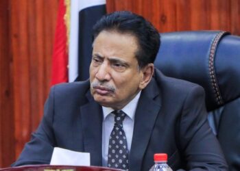 محافظ المهرة يرحب باستجابة السعودية لطلب  الرئيس لعقد حوار جنوبي شامل