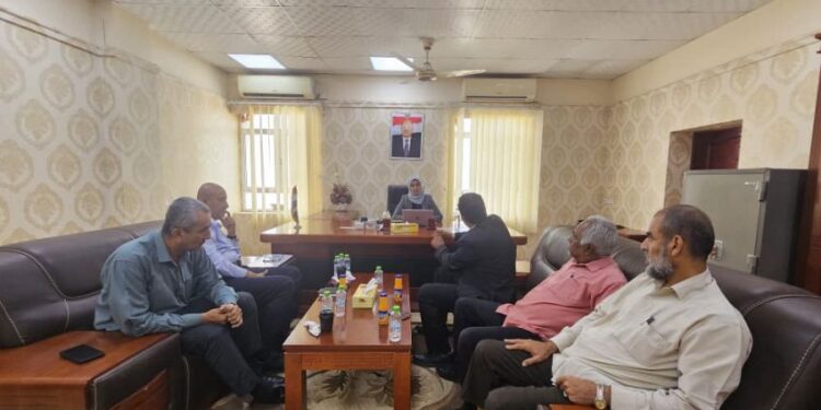 وزيرة الشؤون القانونية تناقش سير العمل في قطاعات الوزارة وخطة  2026