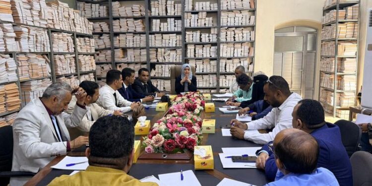 وزيرة الشؤون القانونية تؤكد أهمية إعادة تفعيل الدور المحوري للوزارة