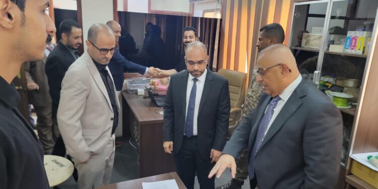 وزير الاتصالات  يطّلع على سير العمل بشركة “تيليمن”