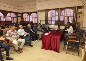 هيئة الأدوية تنظم محاضرة حول معايير الجودة المستدامة