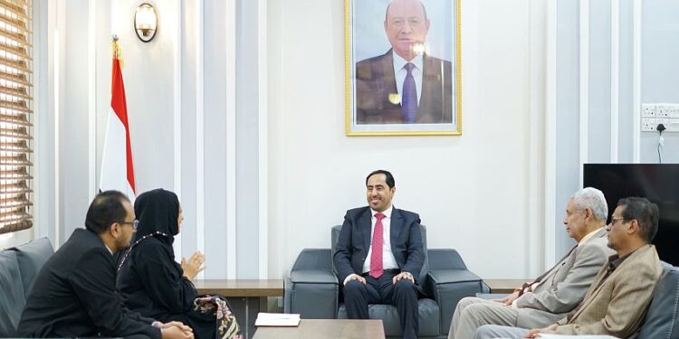 البكري يبحث مع المجلس البريطاني آفاق التعاون الاستراتيجي في العمل الشبابي