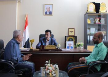 وكيل حضرموت يطلع على سير النسخة الرابعة من جائزة التميز لحفظ القرآن