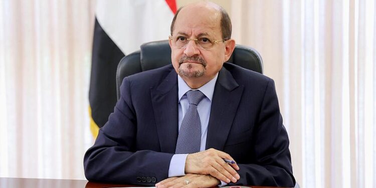 رئيس الوزراء يؤكد “أمام مجموعة شركاء اليمن” مضي الحكومة الجديدة في إعادة ترتيب الوضع