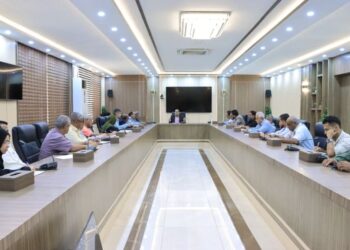 وزير الزراعة والري يؤكد أهمية إنجاز إعداد البرنامج العام لخطة الوزارة