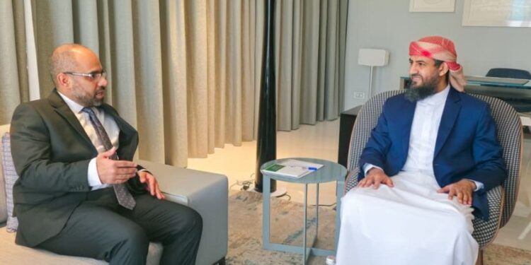 المحرّمي يؤكد على أولوية قطاع الاتصالات في دعم التنمية وتحسين الخدمات