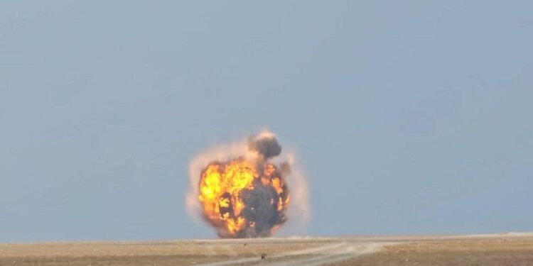 “مسام” يتلف 6141 لغماً ومخلفات حربية في باب المندب