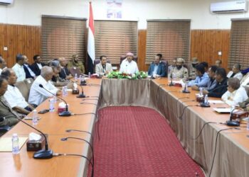 تنفيذي وادي حضرموت يناقش استعدادات القطاعات الخدمية والأمنية لشهر رمضان المبارك