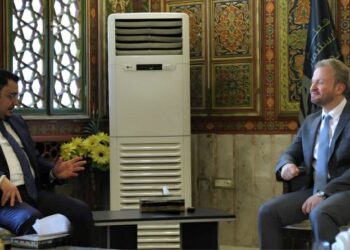 بعكر يبحث مع رئيس هيئة الاستثمار السورية تعزيز التعاون الاقتصادي