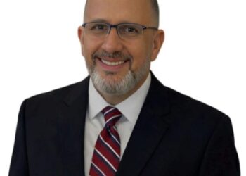 وزير المالية يبحث مع السفير الأمريكي دعم جهود الحكومة لمواصلة الإصلاحات الاقتصادية الشاملة