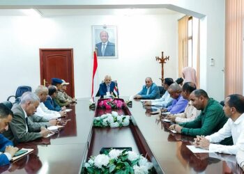 لجنة الطوارئ بتعز تناقش الحلول الإسعافية والمستدامة لأزمة المياه