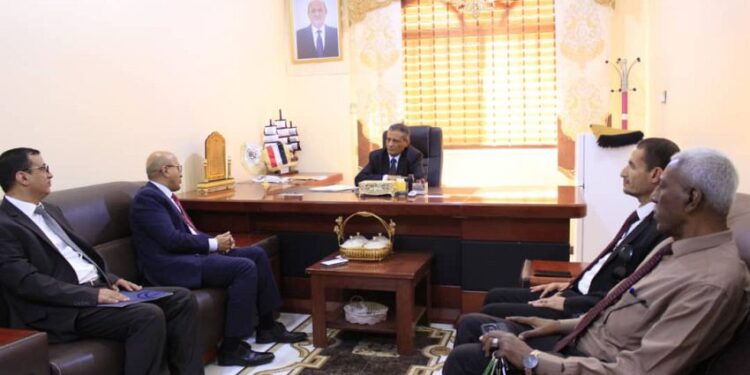 وزير التعليم العالي يناقش تحضيرات مؤتمر دولي للتحول الرقمي والتنمية المستدامة