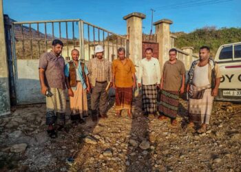 تسليم موقع مشروع إعادة تأهيل الوحدة البيطرية بحوف بالمهره