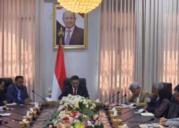 وزﯾﺮ اﻟﺜﻘﺎﻓﺔ واﻟﺴﯿﺎﺣﺔ يترأس اجتماع لمناقشة أولويات المرحلة القادمة