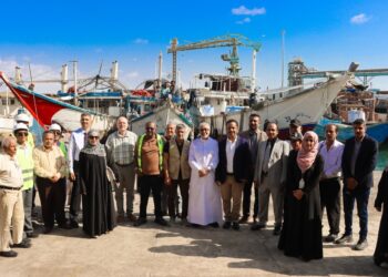 تسليم  موقع مشروع إنشاء رصيف الدوكيارد السمكي بعدن