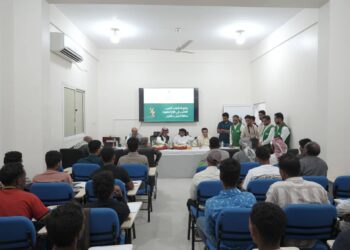 وكيل   سقطرى يدشن دورة تدريبية في الصيانة الوقائية للمولدات الكهربائية