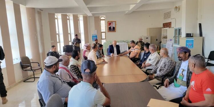 محافظ تعز يعتمد وحدات الجوار لمدينة التربة ويوجه بحصر أراضي الدولة