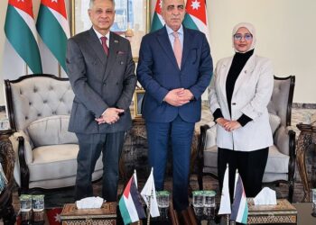 فقيرة يبحث مع وزير الثقافة الأردني تعزيز التعاون الثقافي