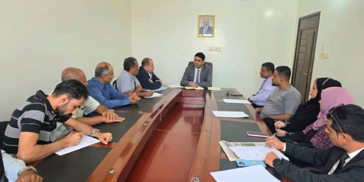 اجتماع  يحدد أولويات وخطة عمل وزارة حقوق الانسان