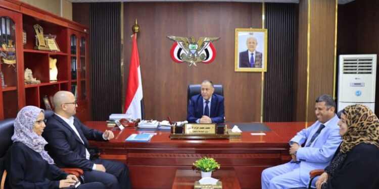 الاشول يبحث مع هيئة الأمم المتحدة للمرأة تعزيز الشراكة لتمكين النساء اقتصادياً