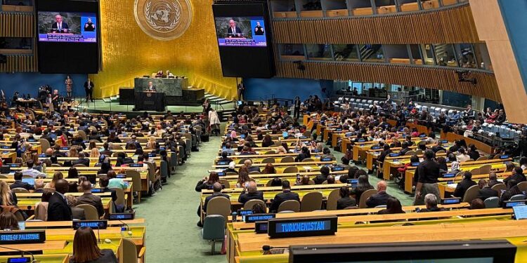 اليمن يشارك في الجلسة الافتتاحية للجنة وضع المرأة في الأمم المتحدة