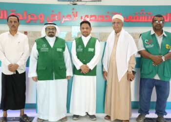 مدير الصحة ومستشار المحافظ يطلعان  البرنامج السعودي على عدد من المشاريع الصحية