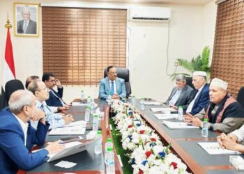 مناقشه  جهود تسهيل العمل الجمركي ومعالجة إشكاليات القطاع الخاص