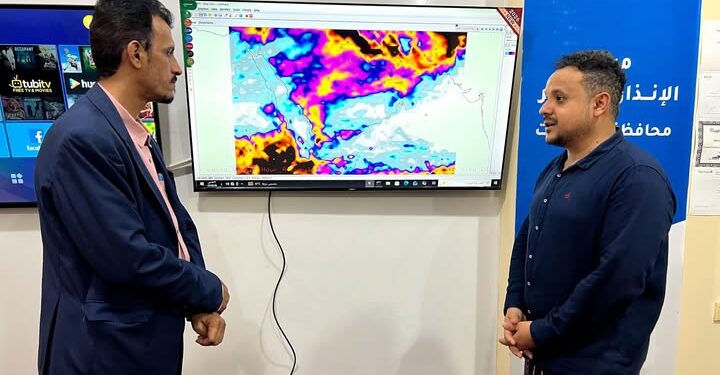 طواري بحضرموت وتعز  ومنفذ الوديعه بسبب الامطار و التغيرات المناخيه