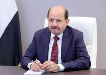 رئيس الوزراء يستعرض مع سفيرة بريطانيا تطورات الأوضاع والتعاون بين البلدين