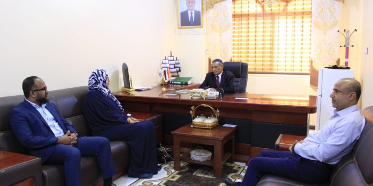 القدسي يبحث آليات التعاون المستقبلية مع مركز اليونسكو   للجودة والتميز في التعليم