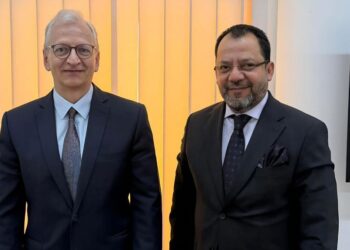 وزير الكهرباء يبحث مع سفراء المانيا واليابان والصين  التعاون في  تحيبن المنظومه