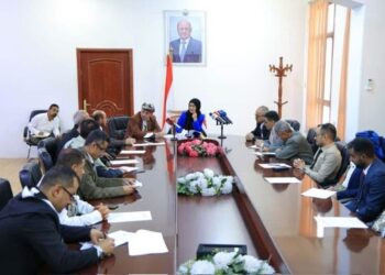 اجتماع موسع في تعز يناقش تحديات عمل المحاكم والنيابات في قضايا الدولة