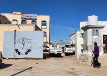 نفاذ الوفود وراء الظلام في الغيضه بالمهره