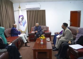 اليافعي يبحث مع ممثل صندوق السكان تعزيز التعاون الإنساني